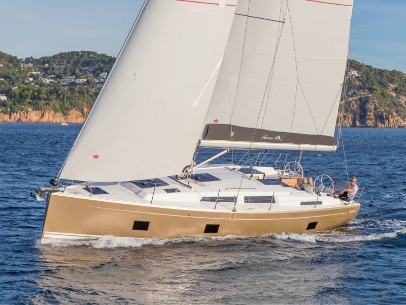 hanse 418 13-min.jpg