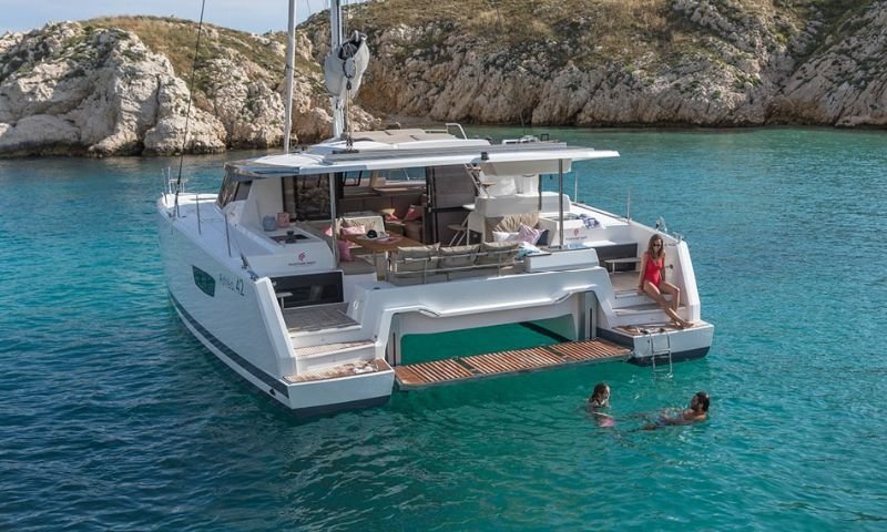 fountaine pajot astrea 42 03.jpg