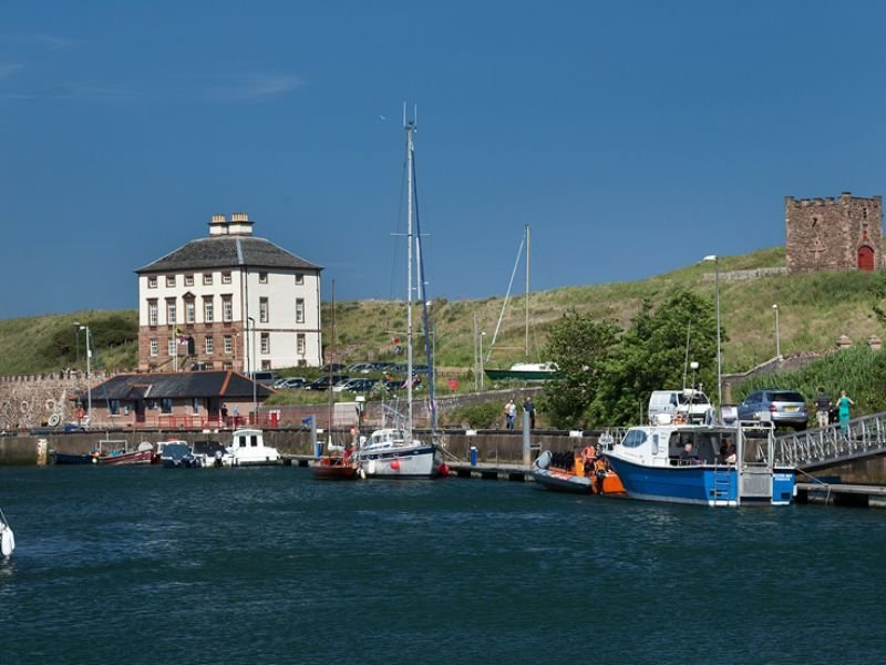 zeilen-schotland-noordzee-Eyemouth Harbour Trust 1.jpg
